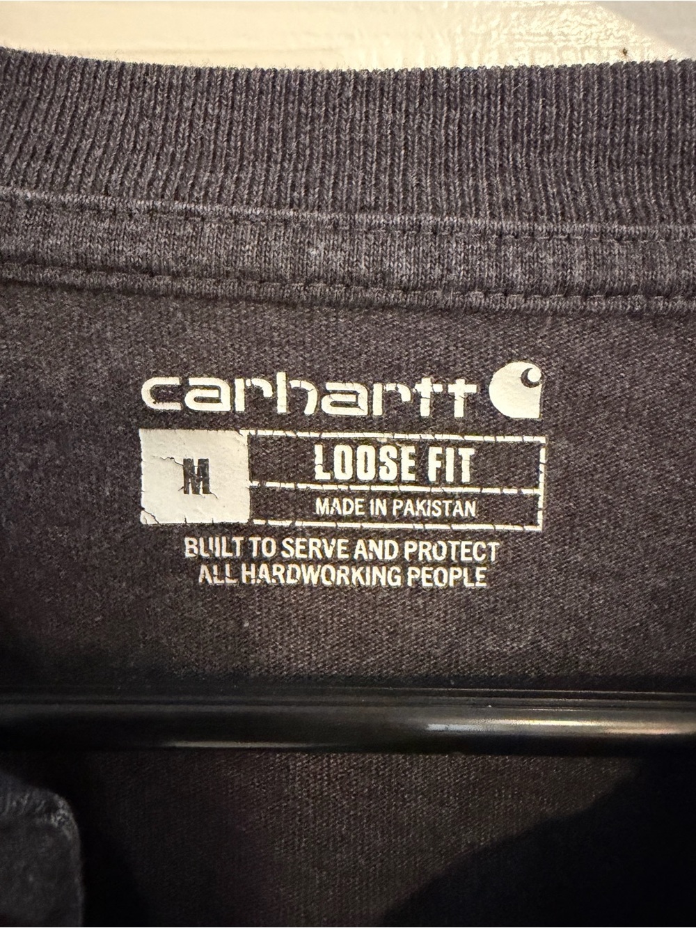Carhartt Men’s Medium Loose Fit Charcoal Gray Henley Pocket Shirt - Picture 2 of 2